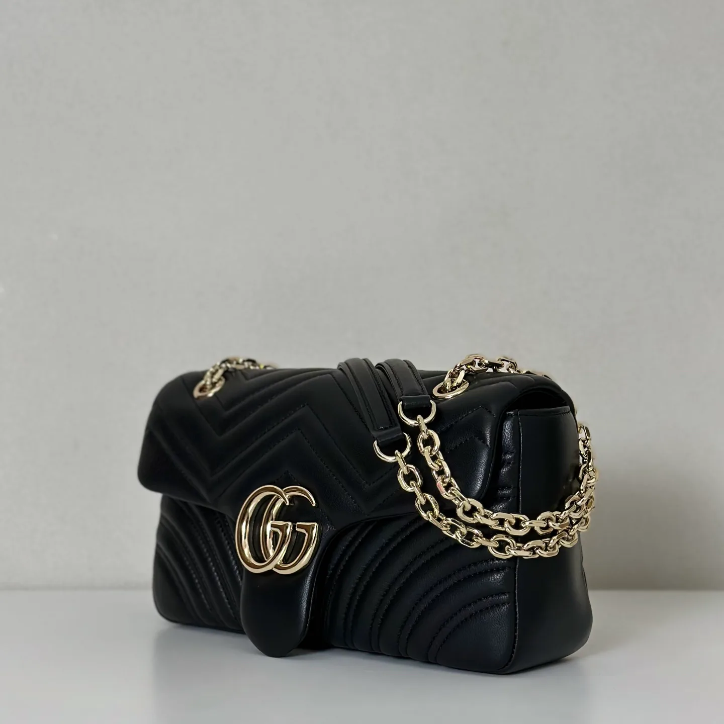 Классические Сумки Женские Gucci 18614528