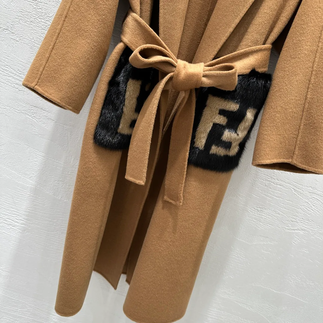 Women's Coats FENDI 18226745
