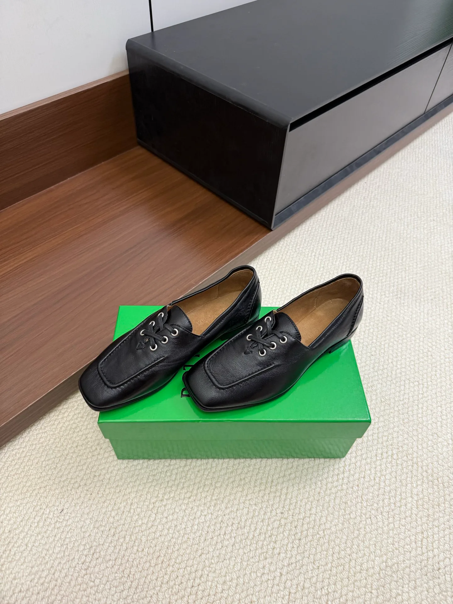 Women's Loafers And Moccasins BOTTEGA VENETA 18378055