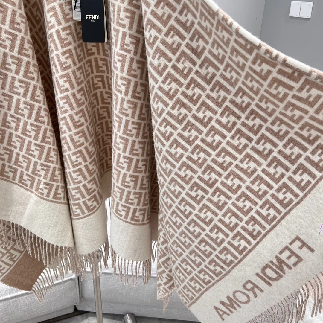 Scarves FENDI 17992117