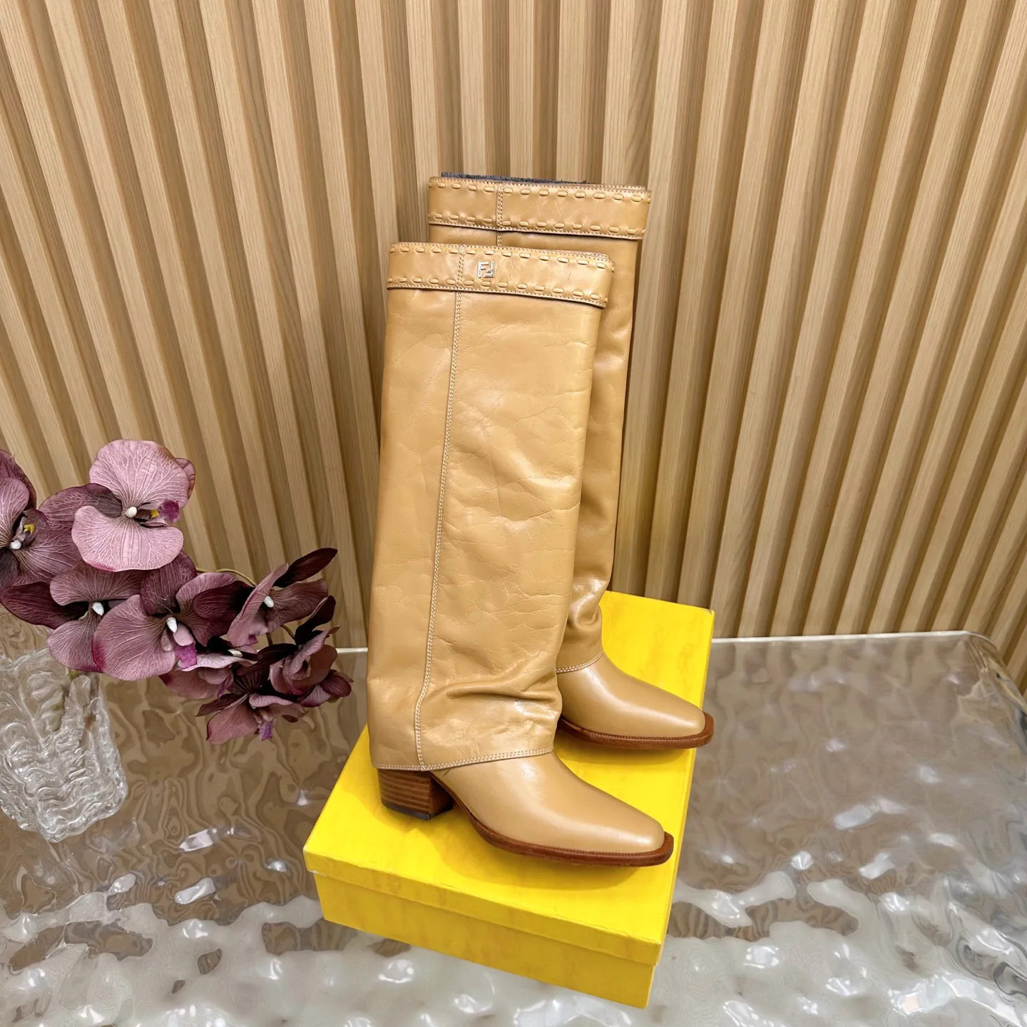 Women's Boots FENDI 18235451