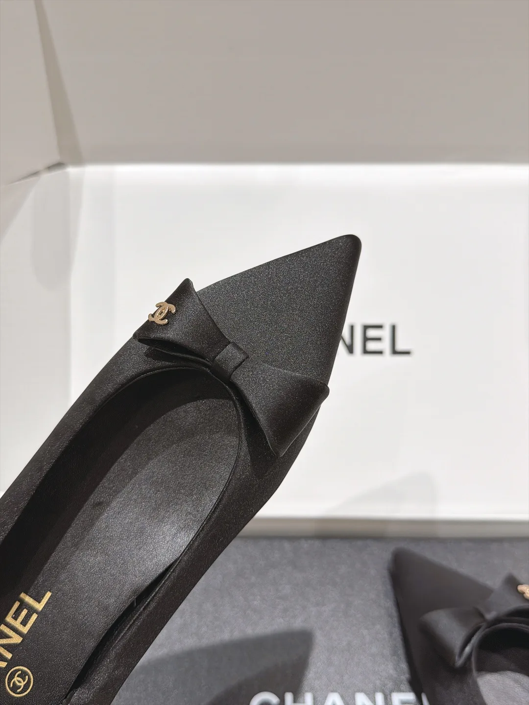 Туфли Женские Chanel 18582917