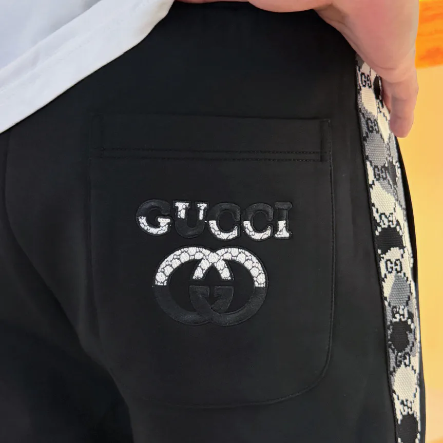 Men's Trousers GUCCI 18197181