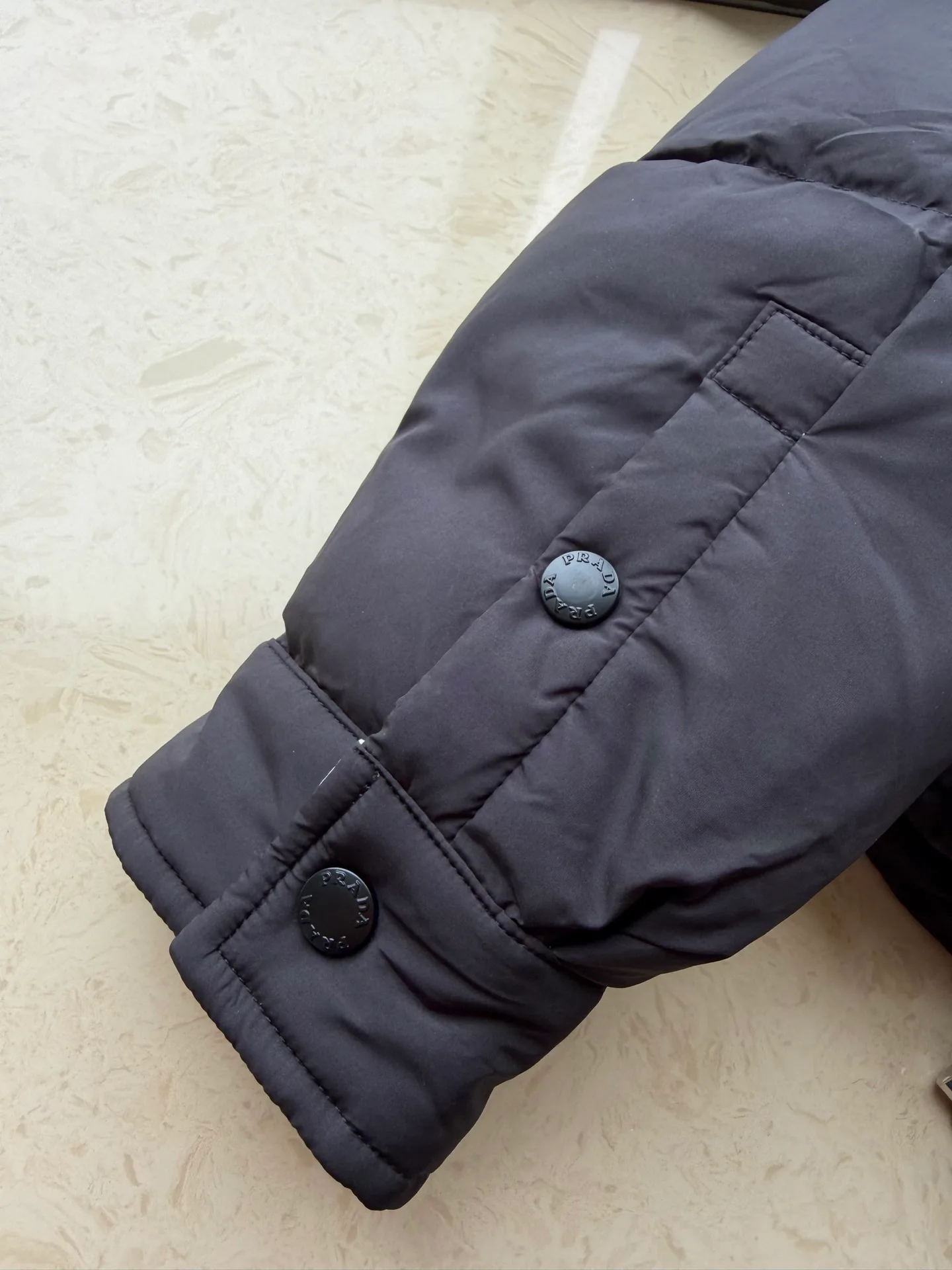Women's Jackets And Down Jackets PRADA 17904158