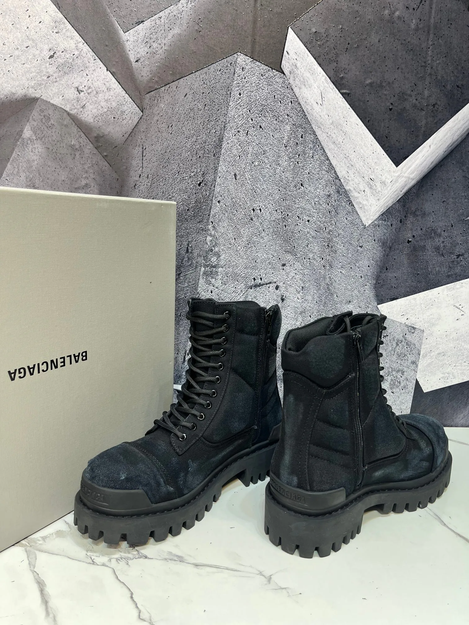 Men's Ankle Boots BALENCIAGA 17962236