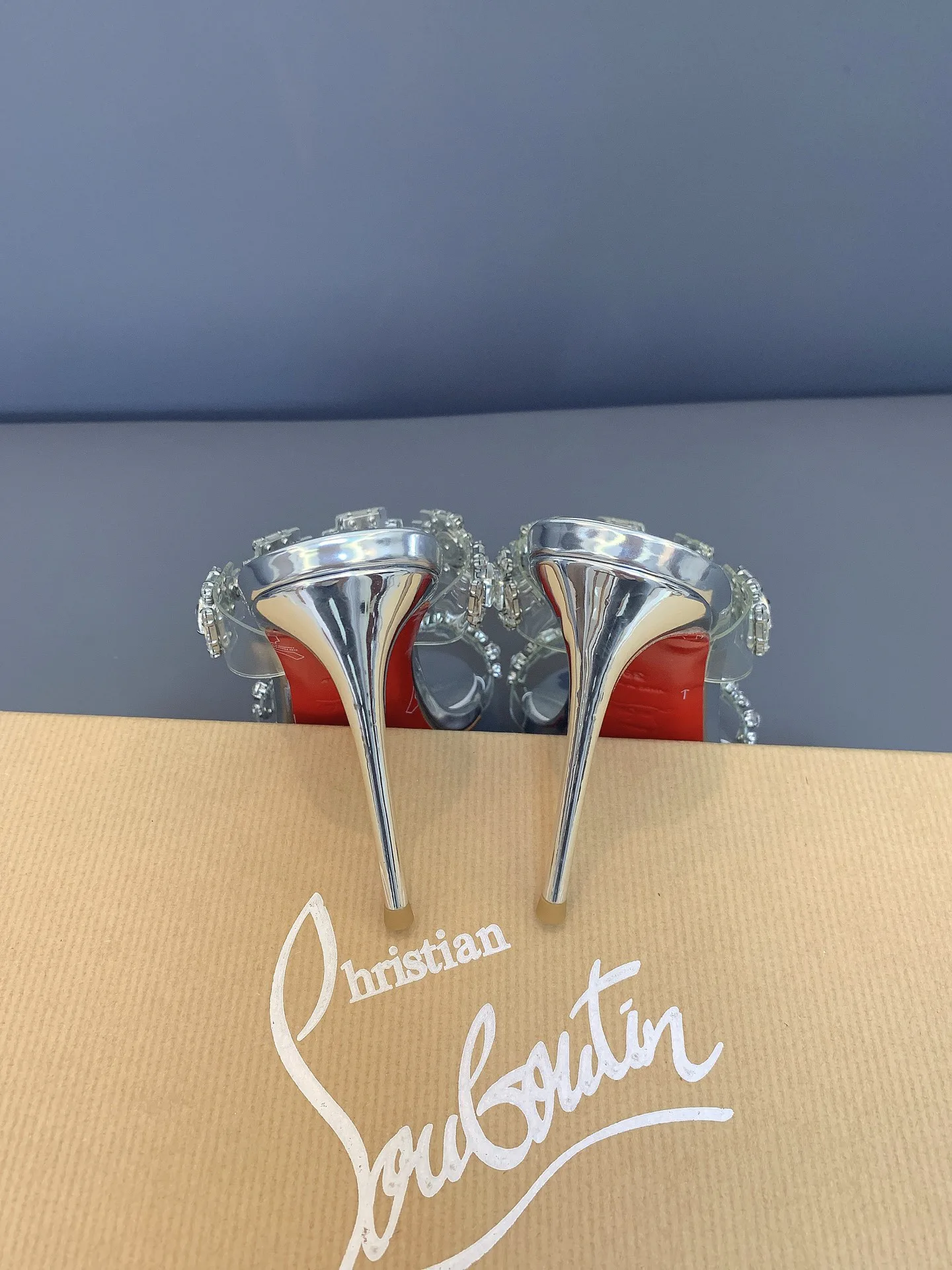 Women's Open-Toe Sandals CHRISTIAN LOUBOUTIN 17656592