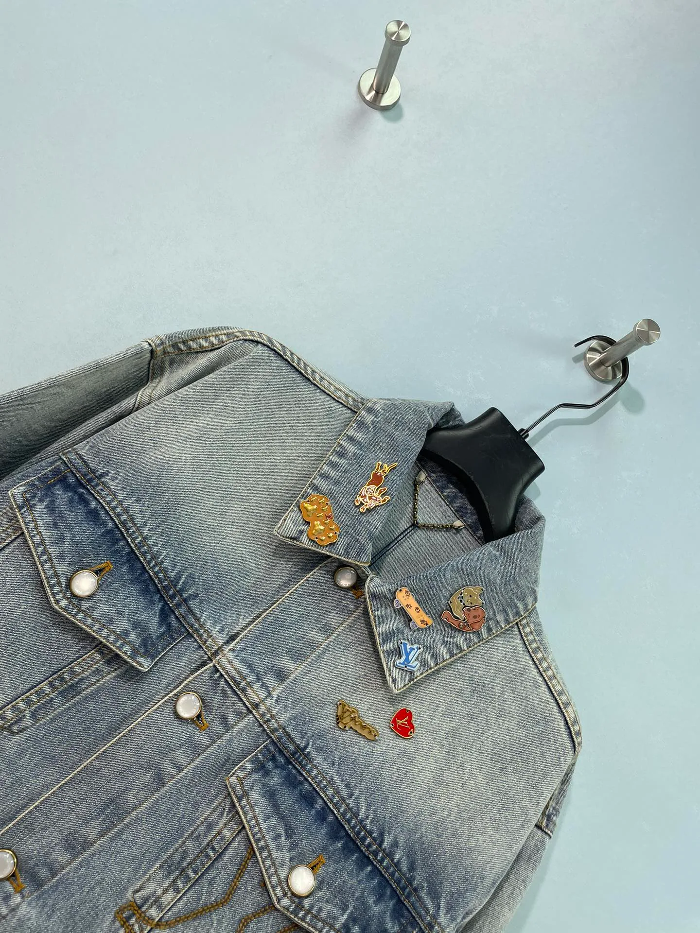 Women's Jackets And Down Jackets LOUIS VUITTON 18151521
