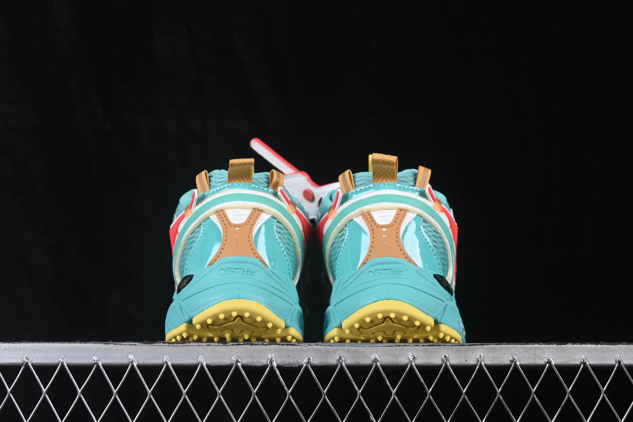 Women's Sneakers OFF-WHITE 18363483