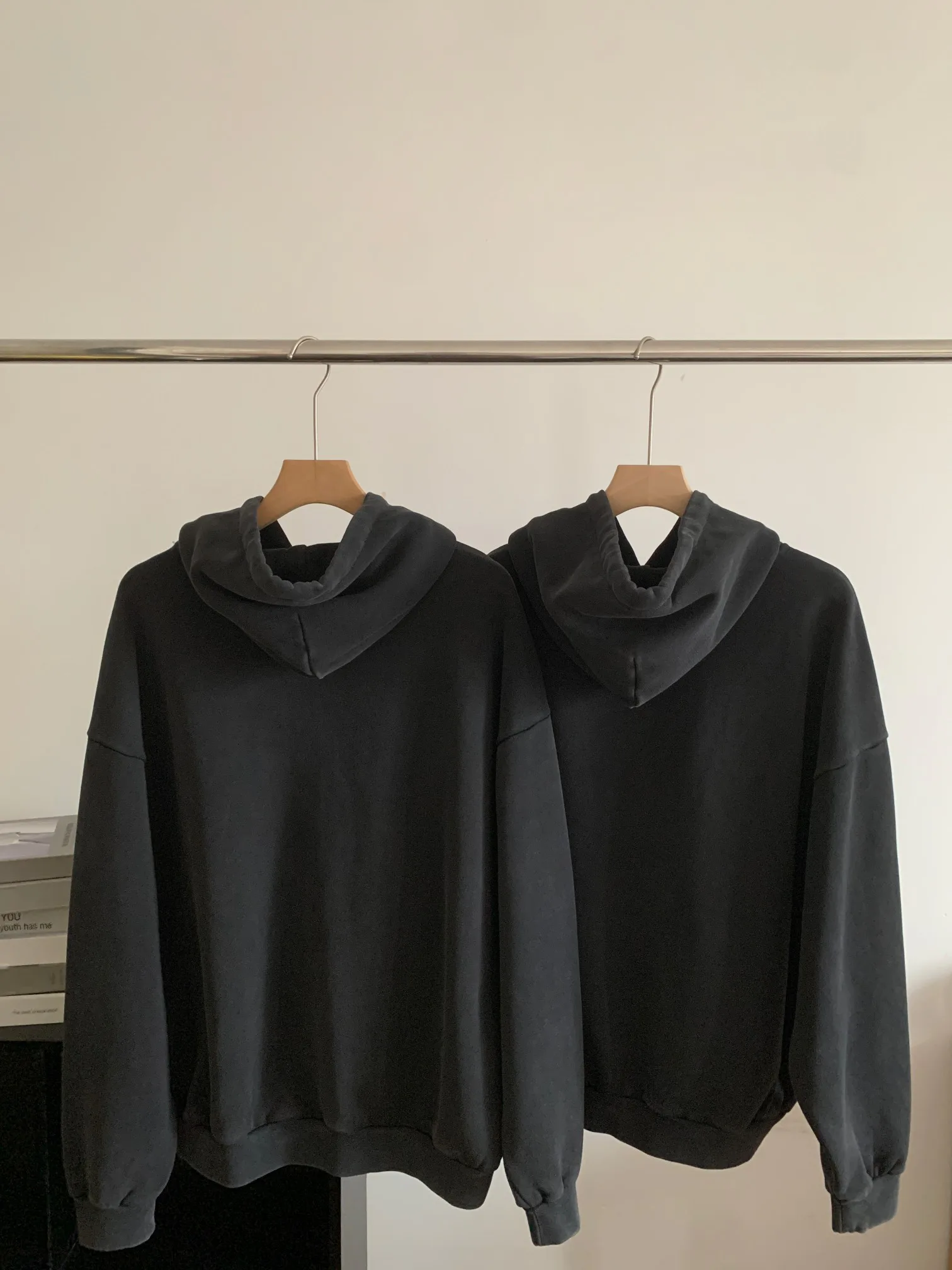 Women's Sweatshirts And Hoodies BALENCIAGA 18065022