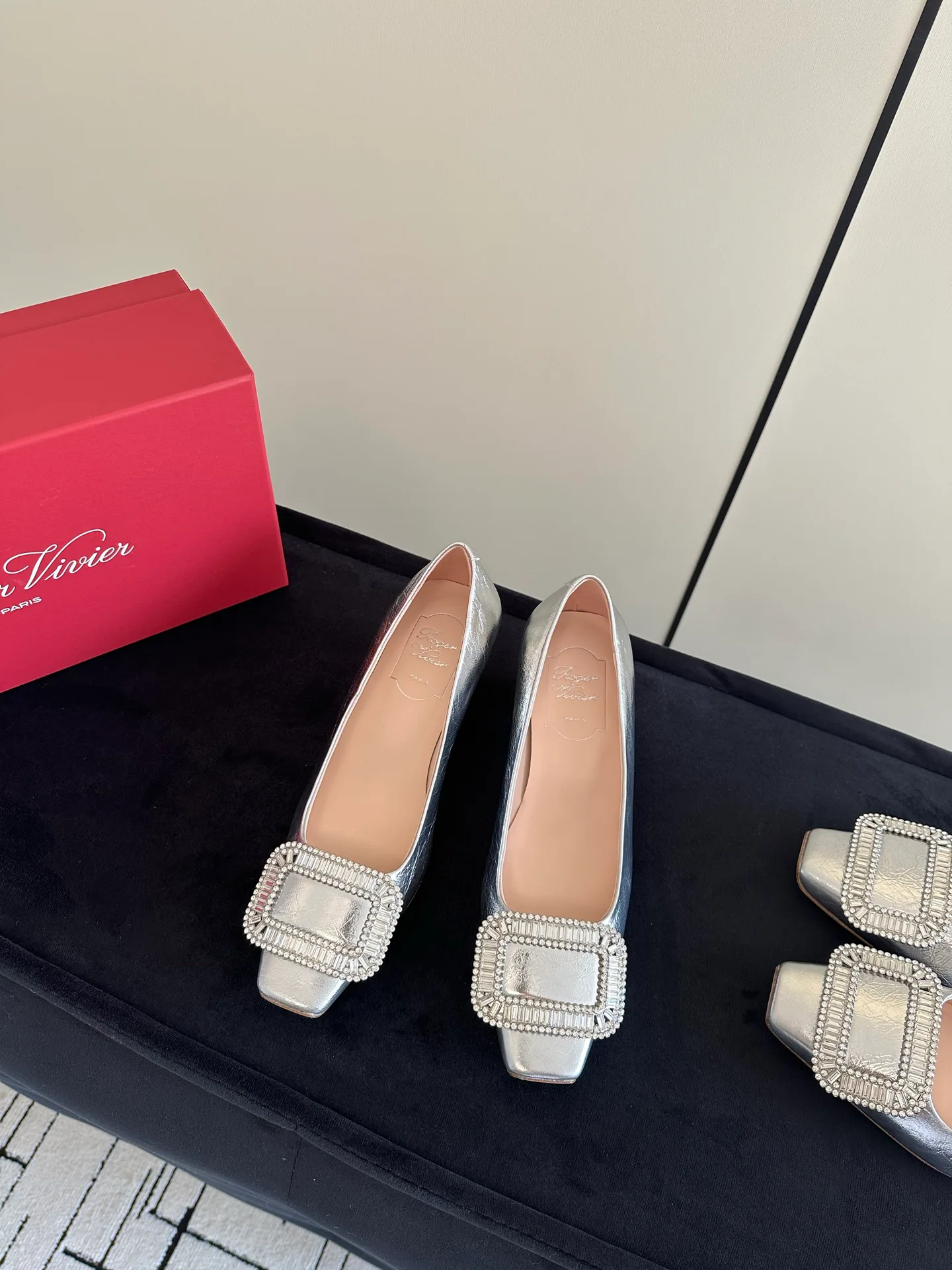 Women's Heels ROGER VIVIER 17624503