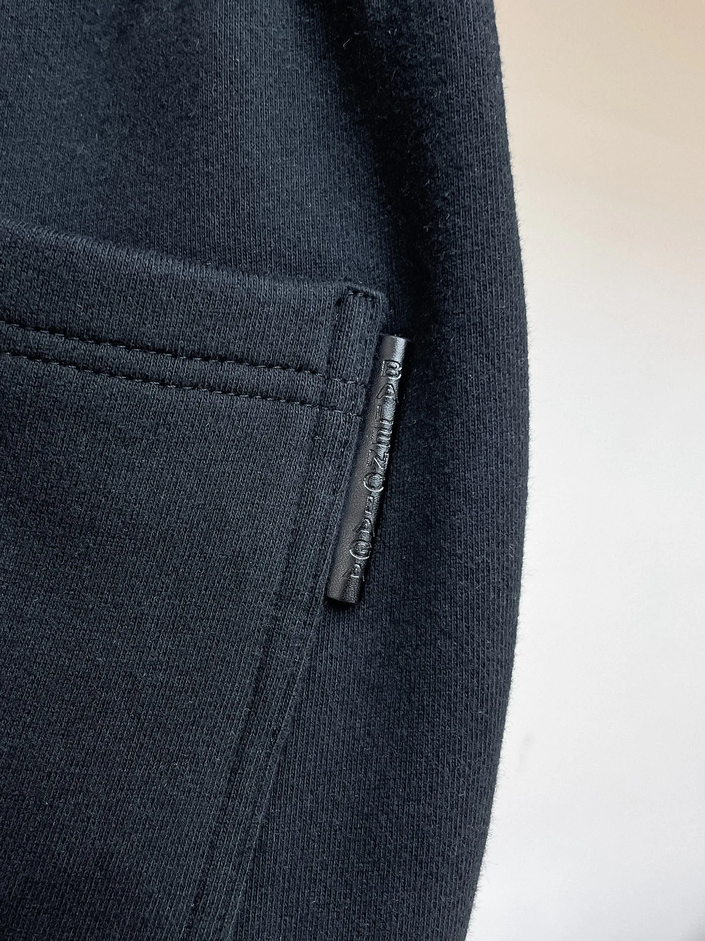 Men's Trousers BALENCIAGA 18499587