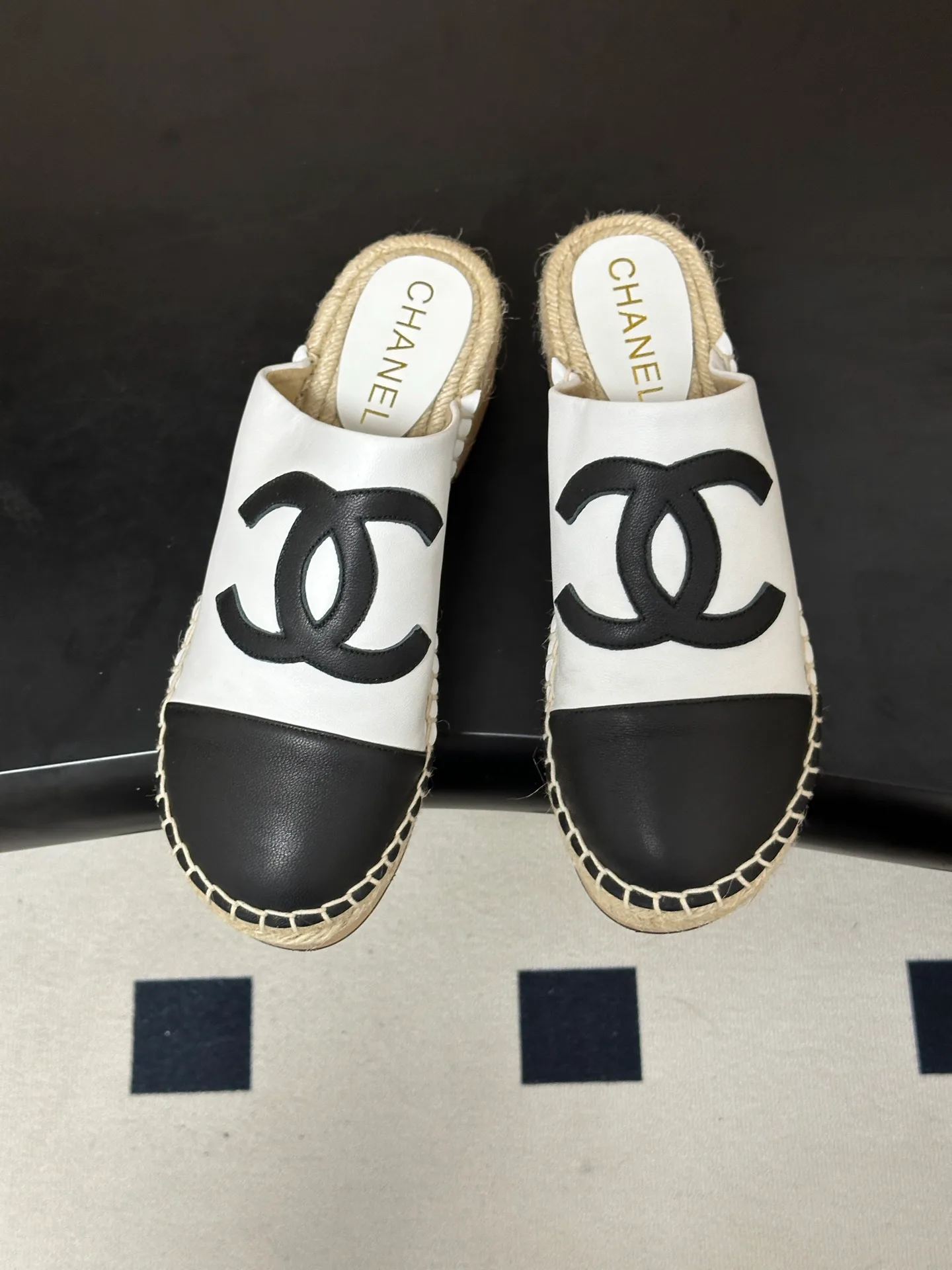 Women's Mules And Clogs CHANEL 18262070