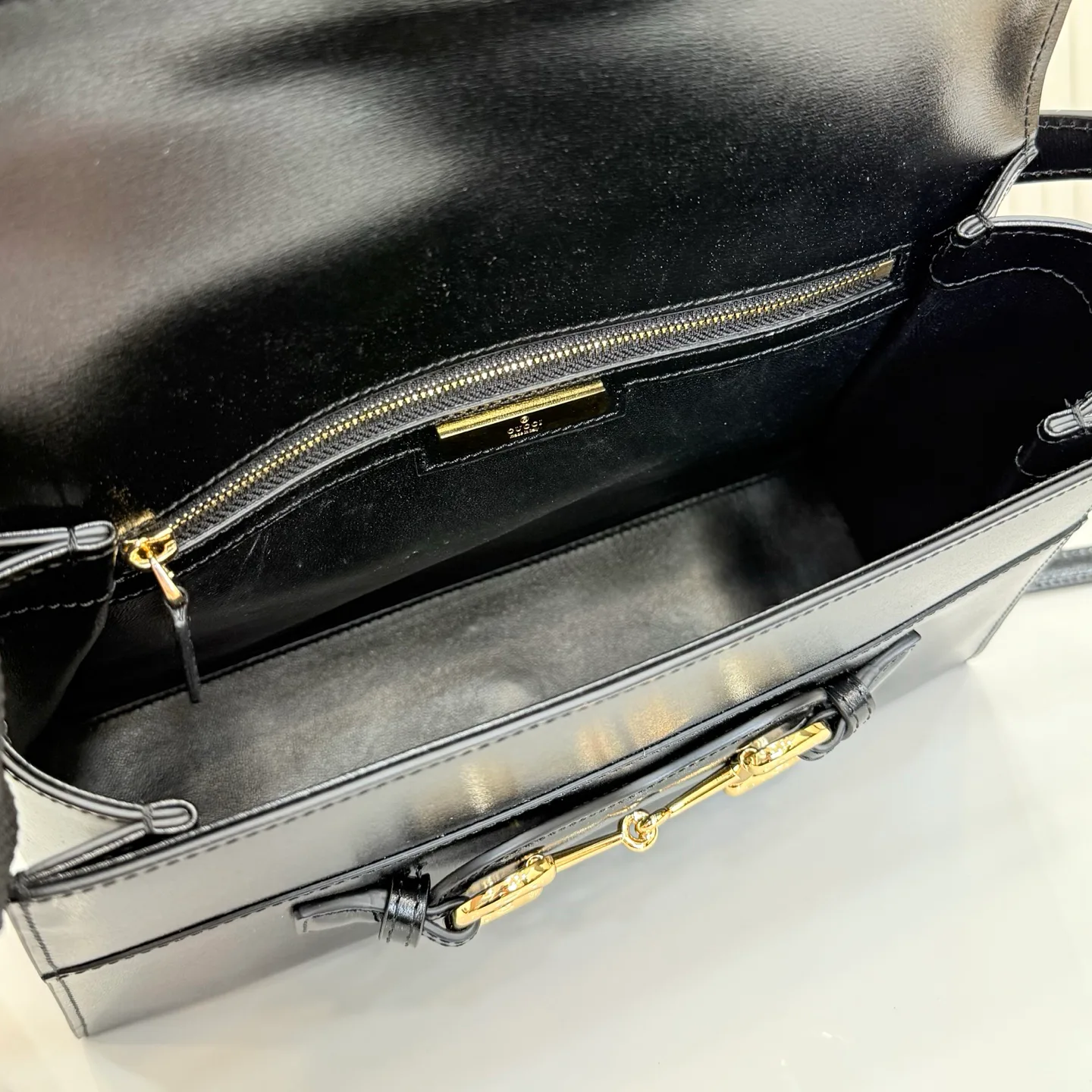 Women's Classic Handbags GUCCI 17947818