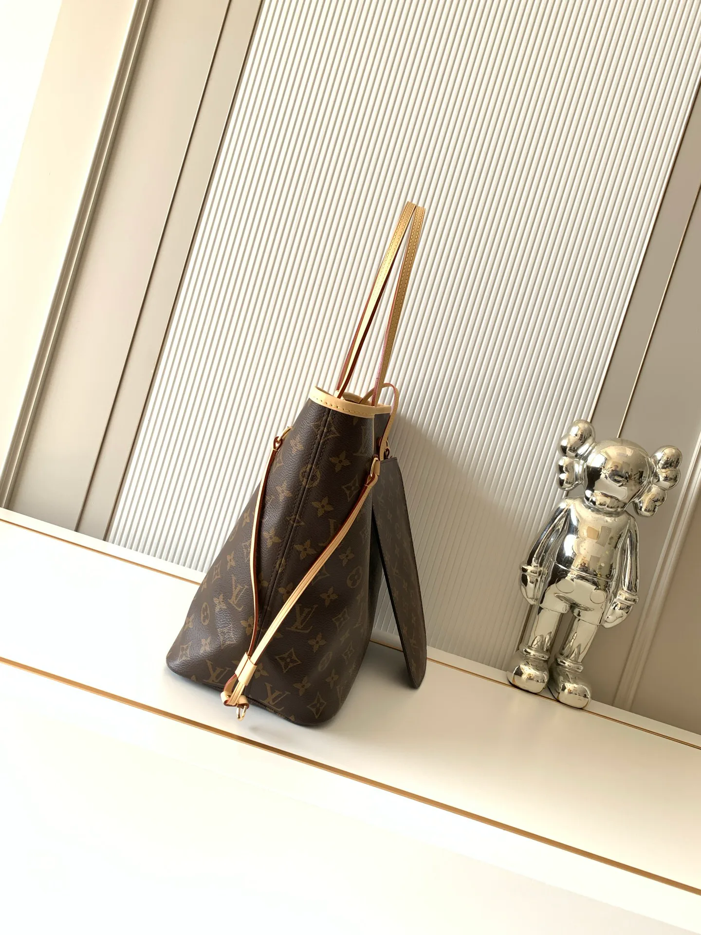 Women's Classic Handbags LOUIS VUITTON 17872083