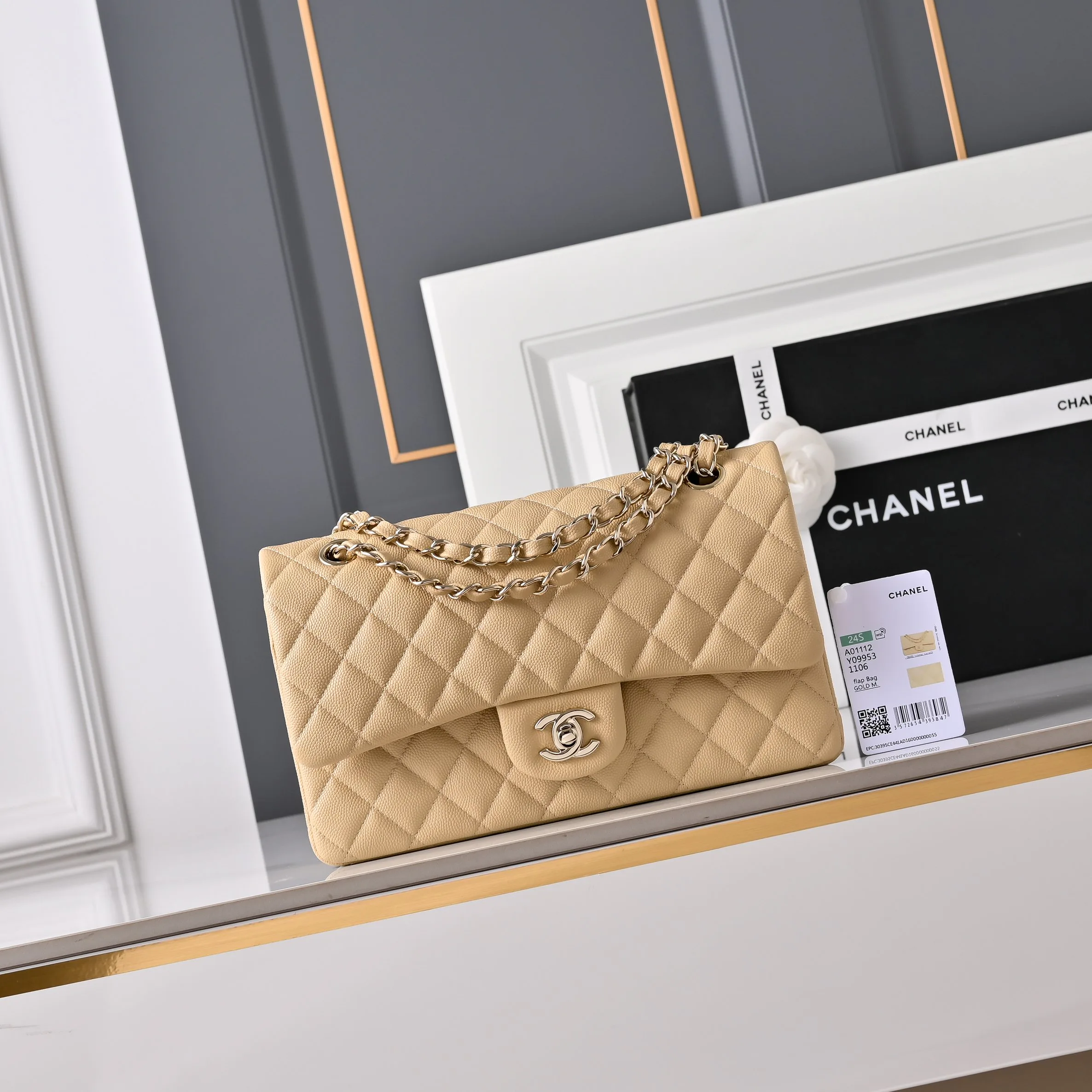 Women's Classic Handbags CHANEL 17844648