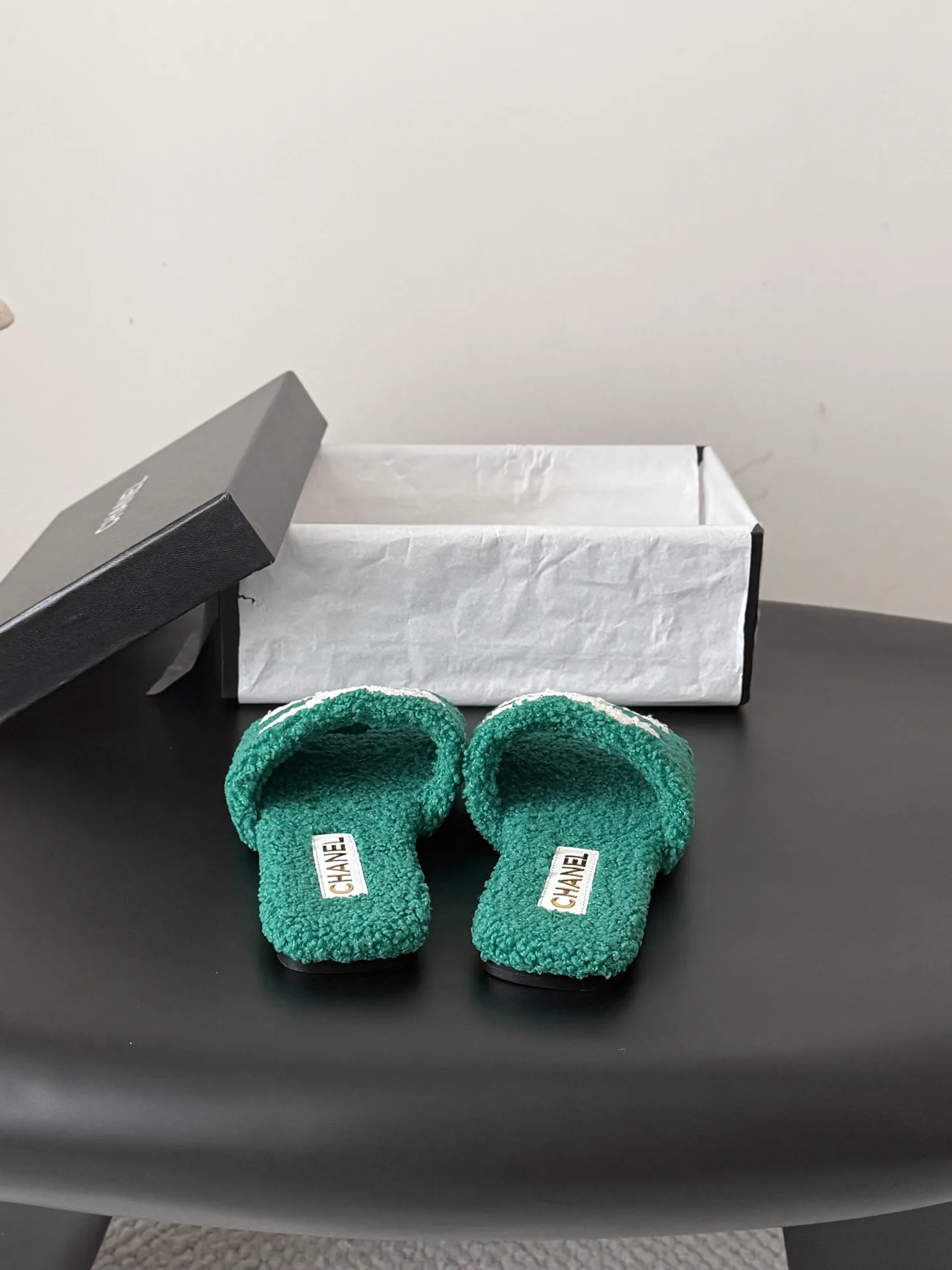 Women's Slippers CHANEL 18154262