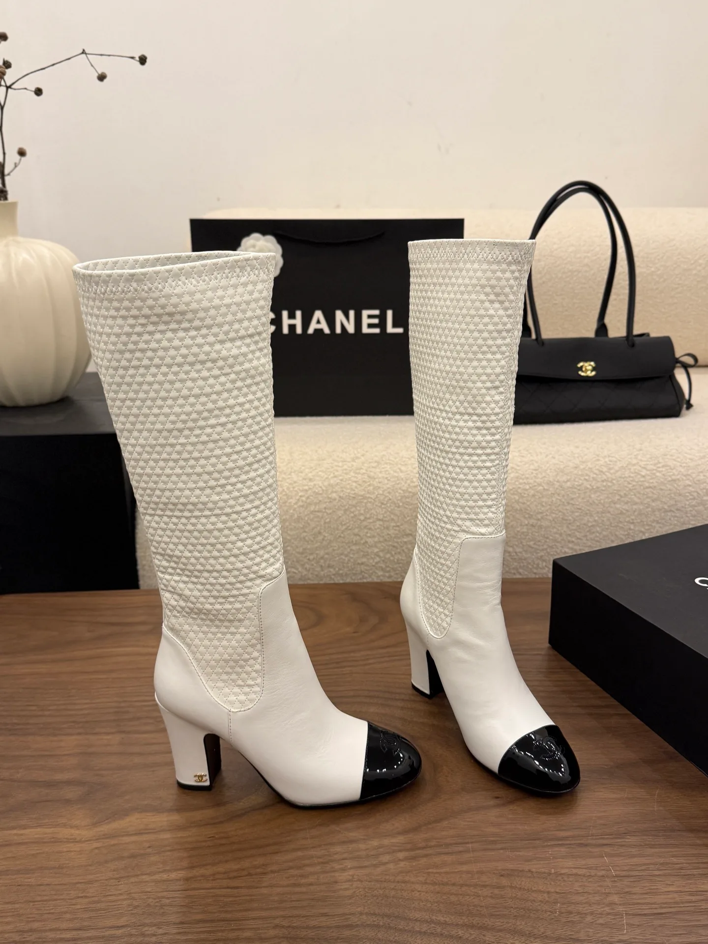 Women's Boots CHANEL 18534769