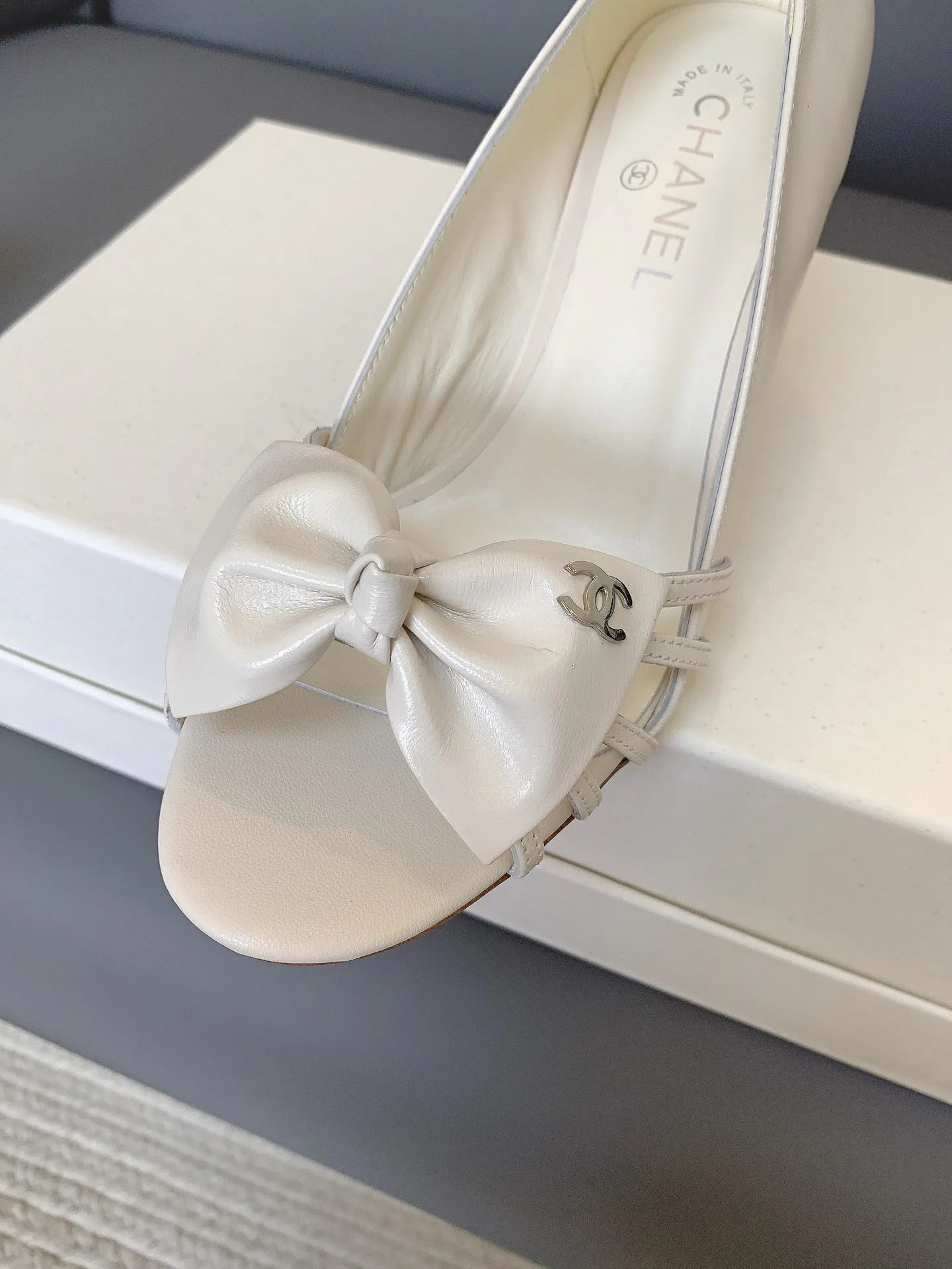 Women's Heels CHANEL 17656661