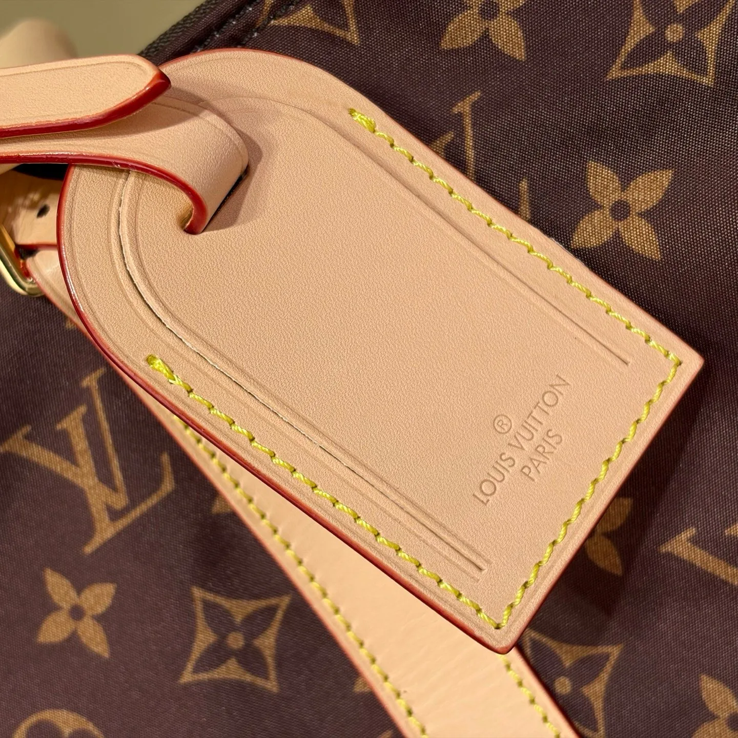 Women's Travel Bags LOUIS VUITTON 18240343