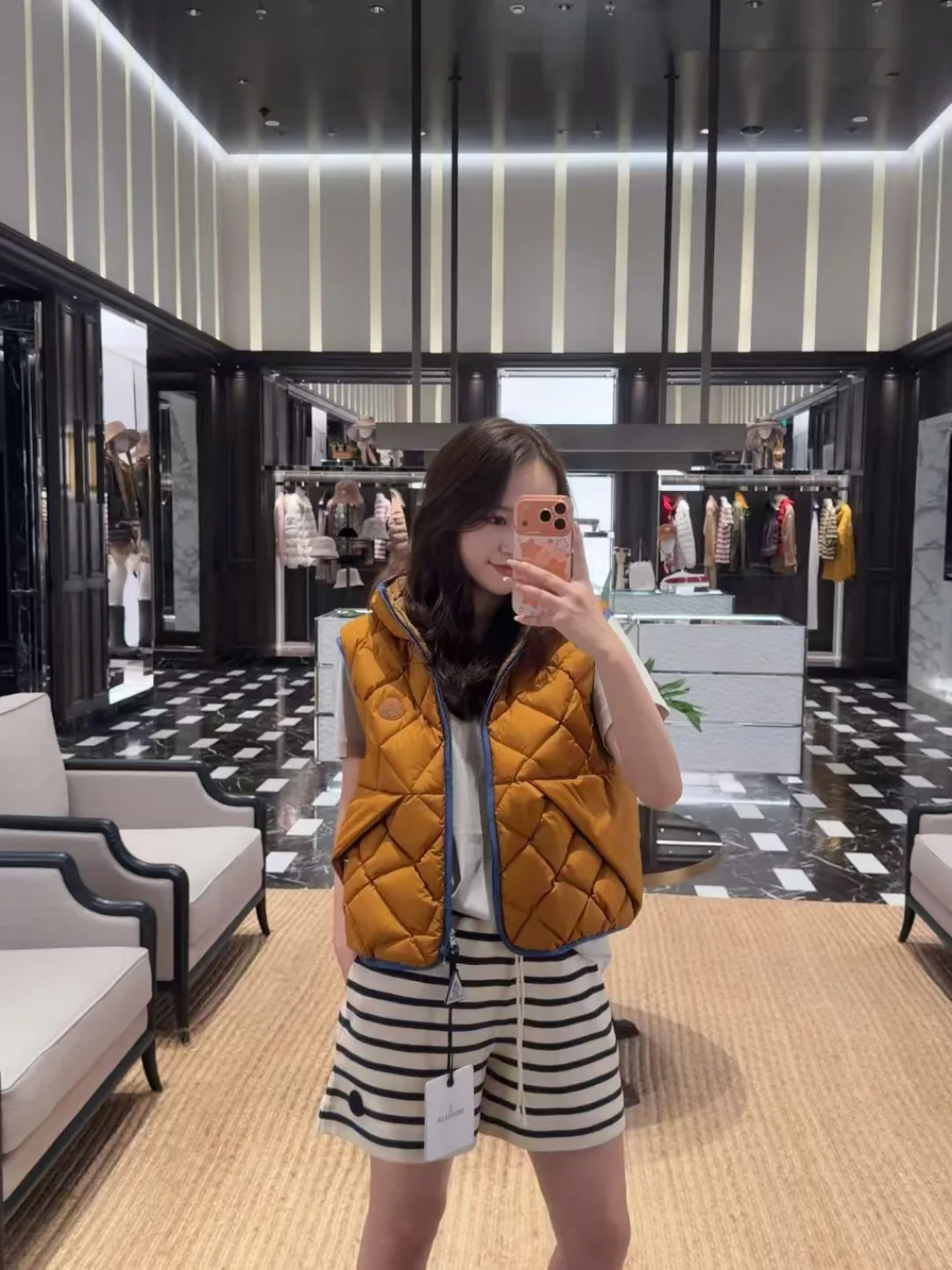Women's Vests MONCLER 18517122