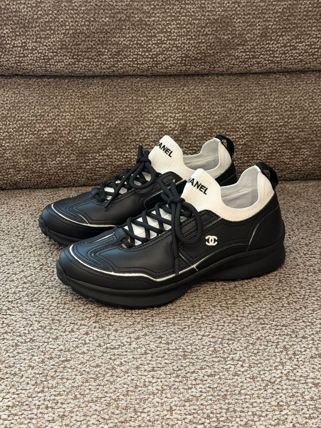 Women's Sneakers CHANEL 18224142