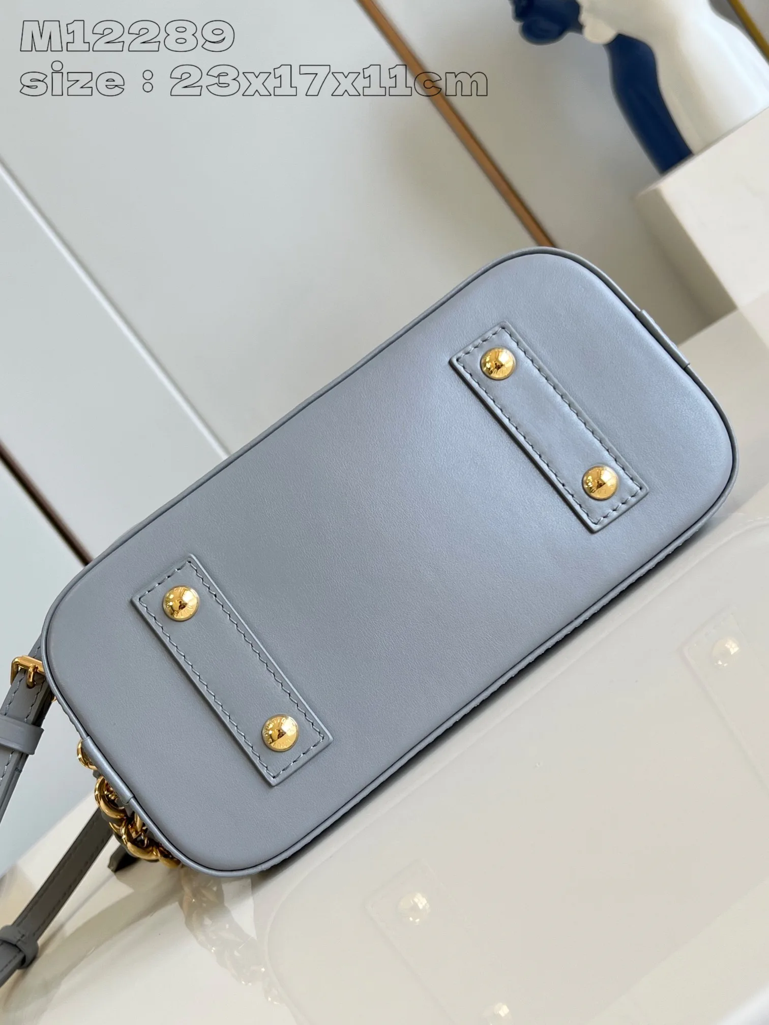 Women's Classic Handbags LOUIS VUITTON 18227599