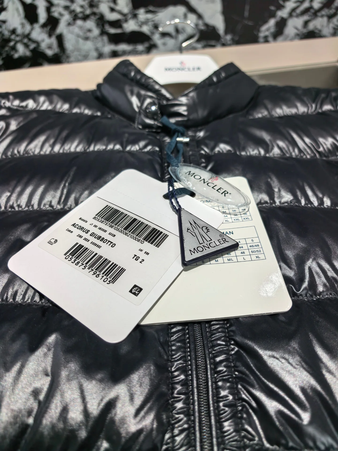 Куртки И Пуховики Мужские Moncler 18683760
