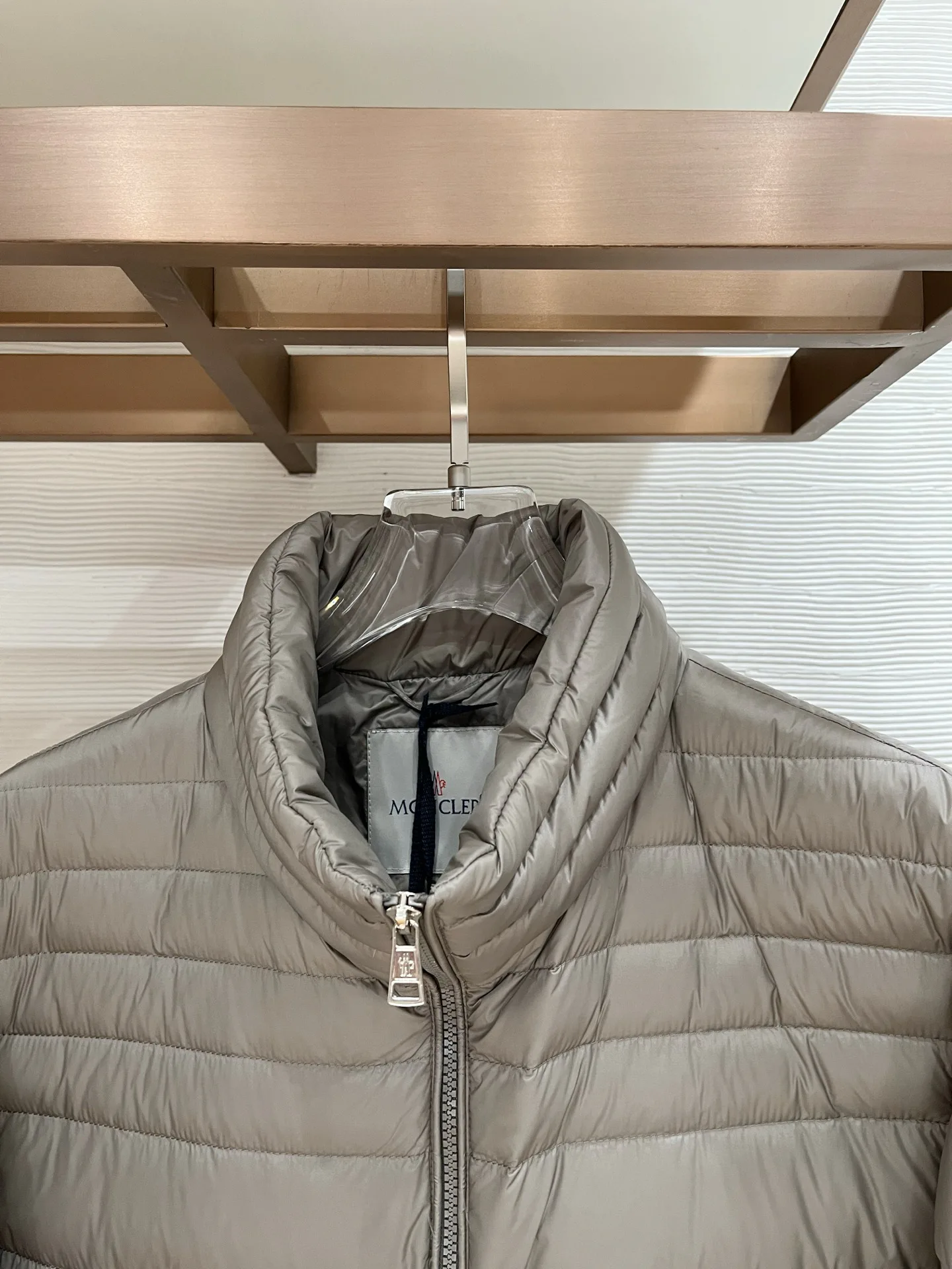 Men's Jackets And Down Jackets MONCLER 18510160