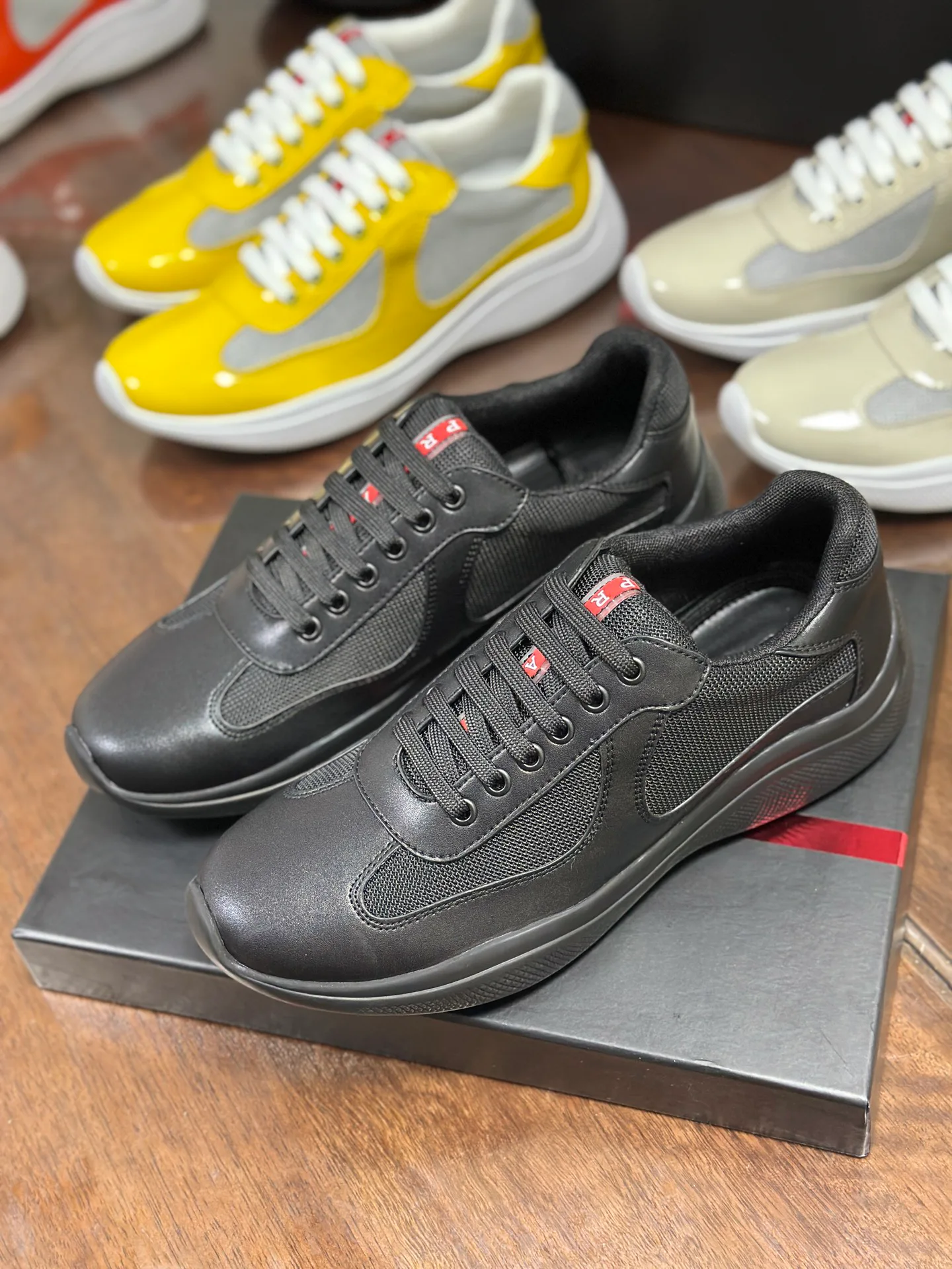 Women's Sneakers PRADA 18262247