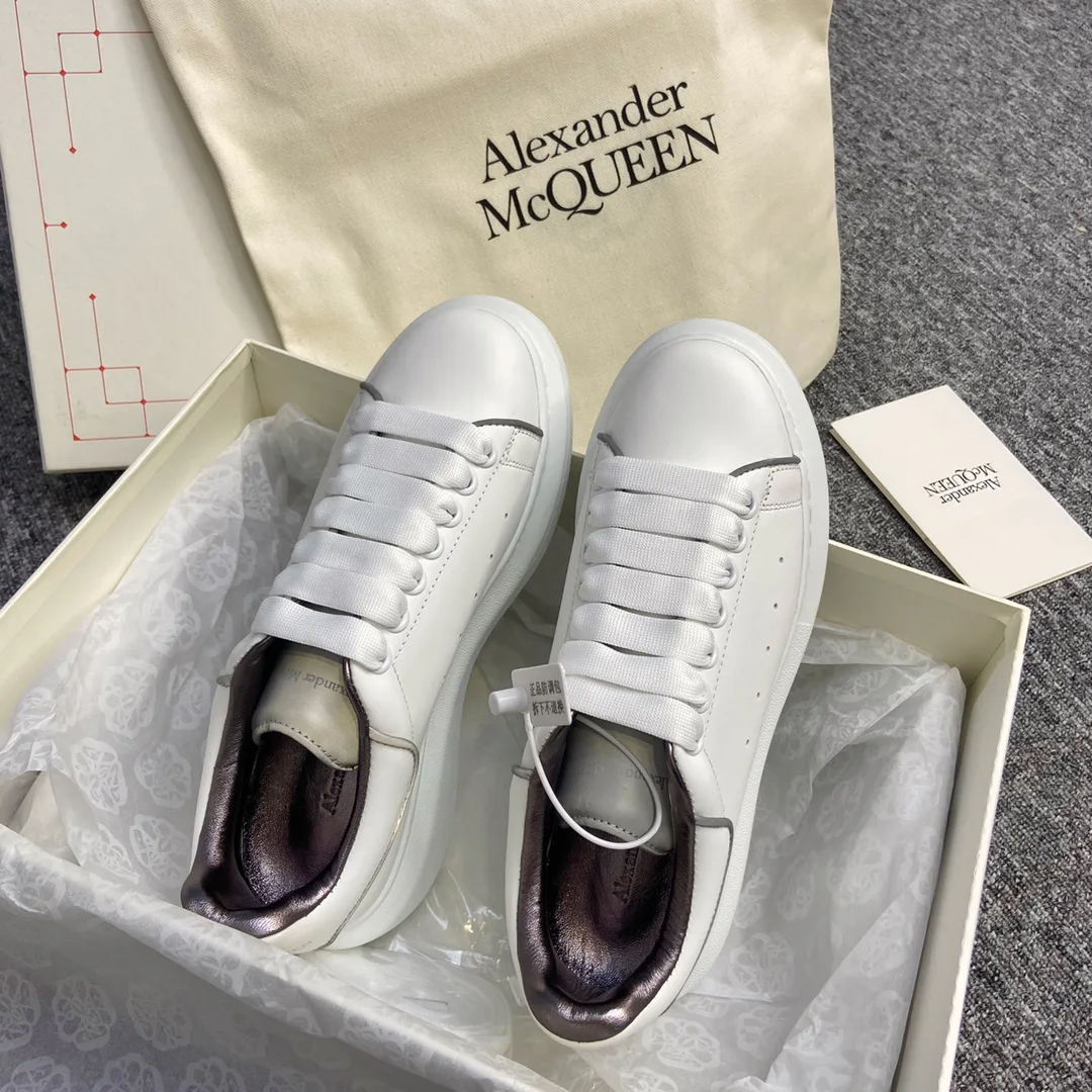 Women's Sneakers ALEXANDER MCQUEEN 17963424