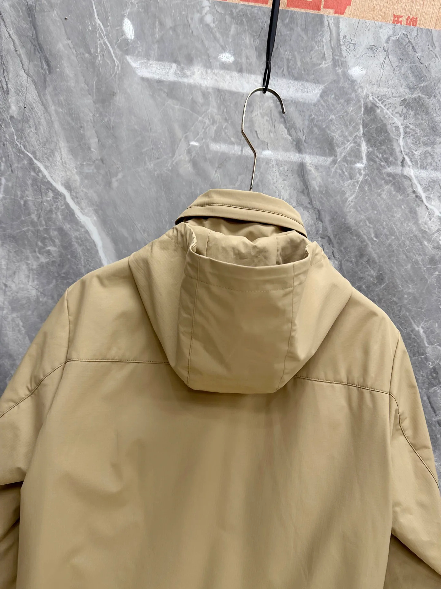 Men's Jackets And Down Jackets BURBERRY 18178778