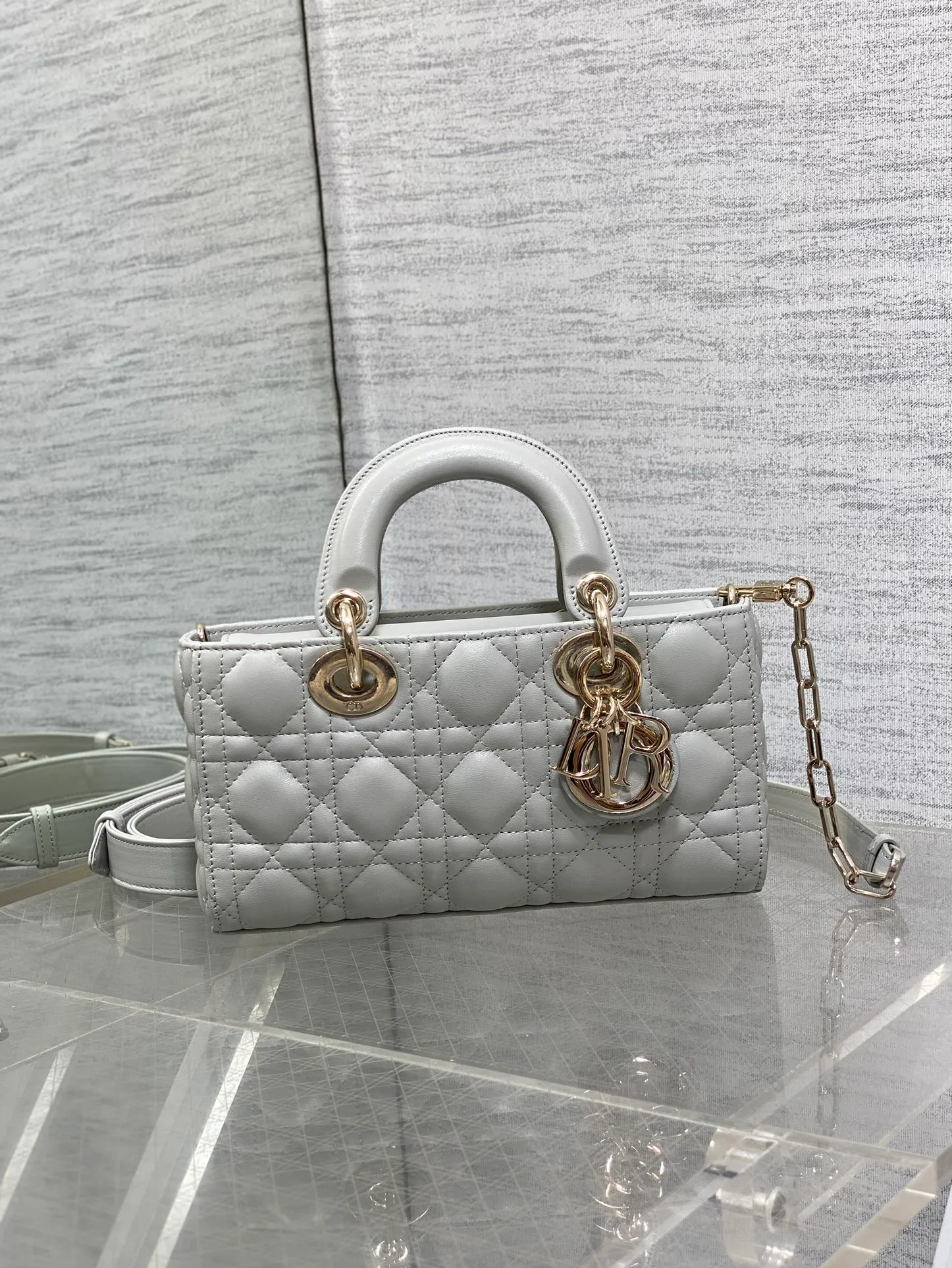 Women's Classic Handbags CHRISTIAN DIOR 17770419