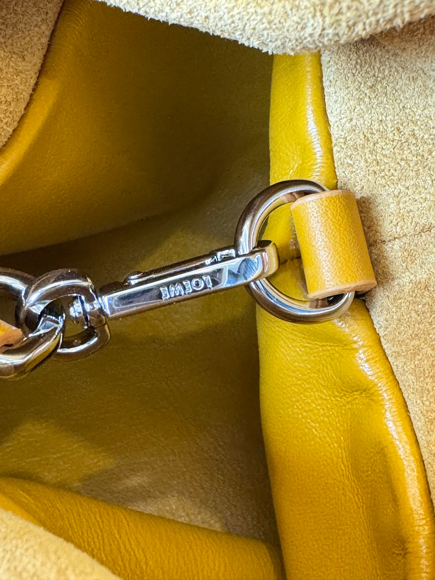 Women's Classic Handbags LOEWE 18231878