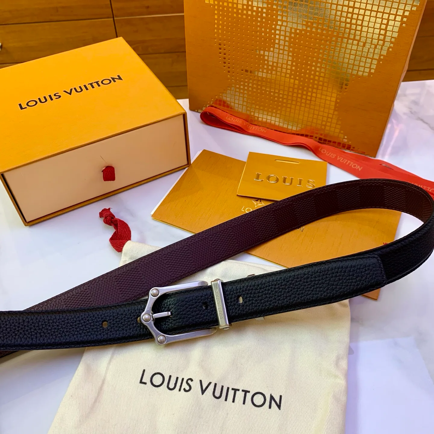 Belts LOUIS VUITTON 17638910