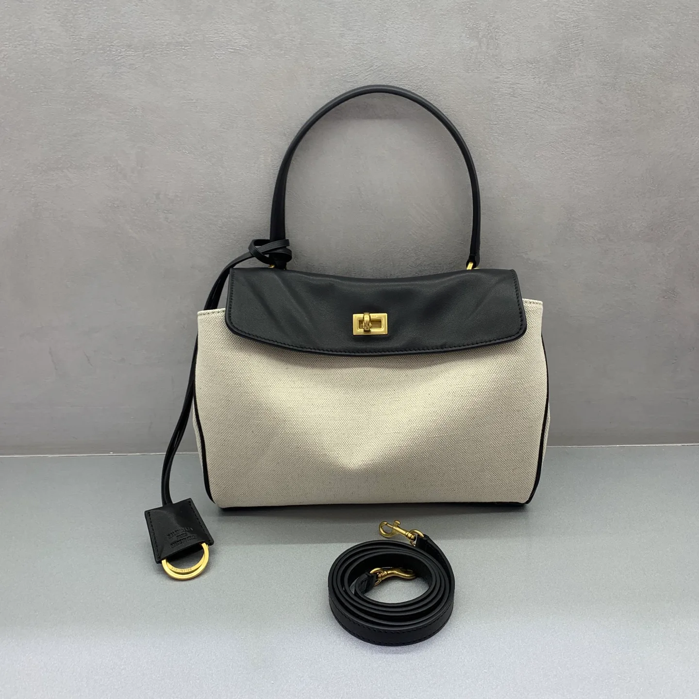 Women's Classic Handbags BALENCIAGA 18136006