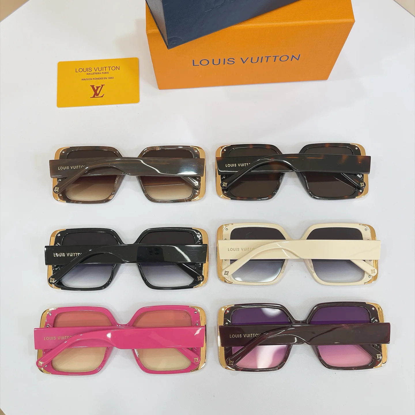 Glasses LOUIS VUITTON 17816147