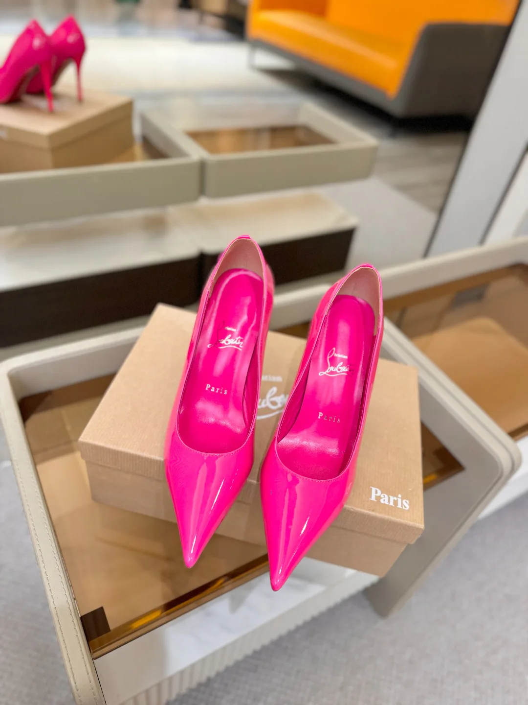 Women's Heels CHRISTIAN LOUBOUTIN 17981463