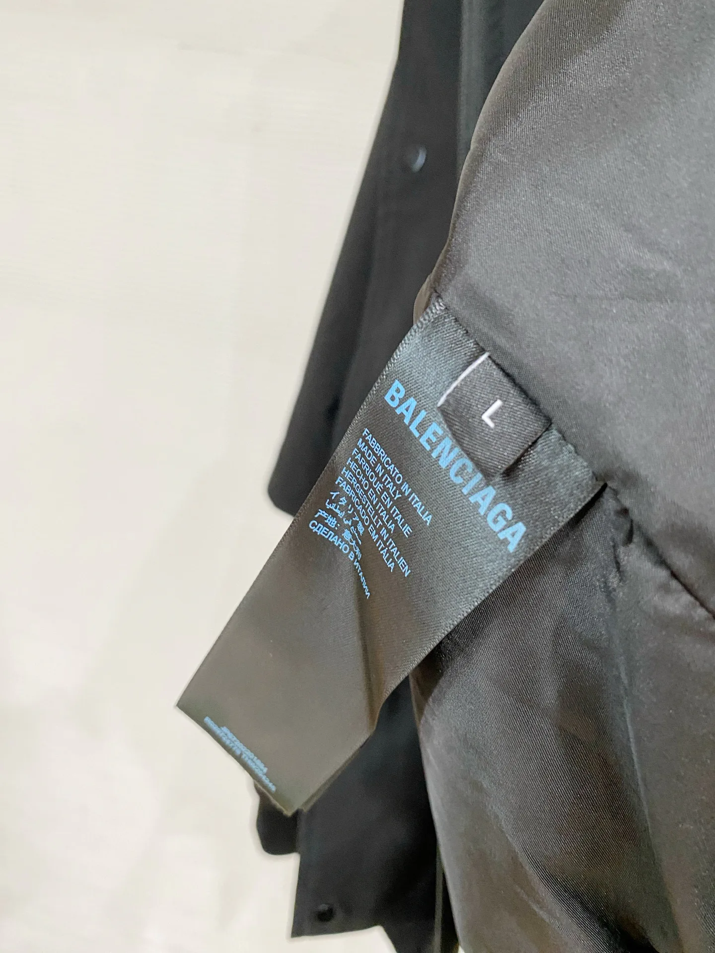 Куртки И Пуховики Мужские Balenciaga 18618730