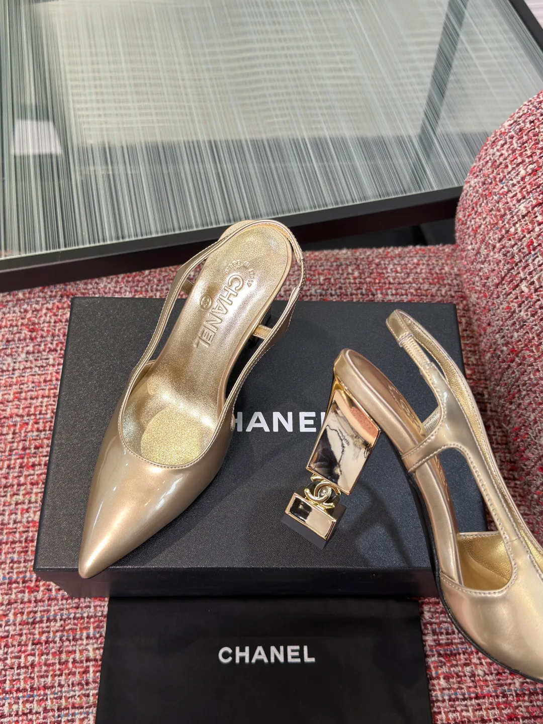 Women's Heels CHANEL 17740529