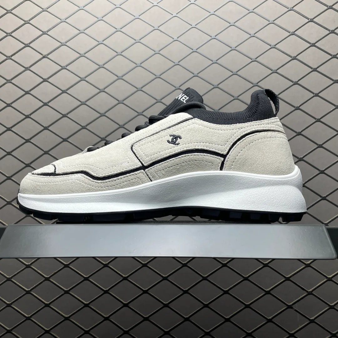Women's Sneakers CHANEL 17292932