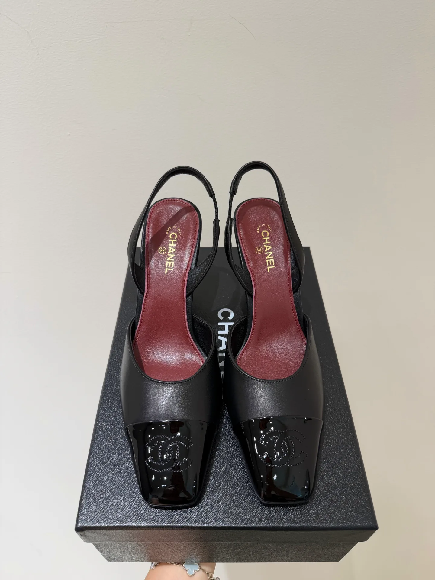 Women's Heels CHANEL 18080020