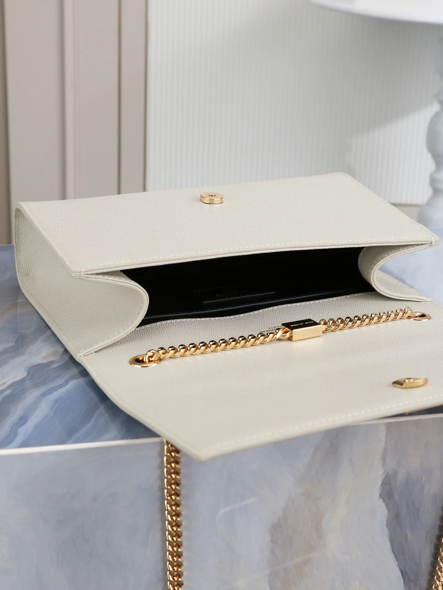 Women's Classic Handbags SAINT LAURENT 18427412