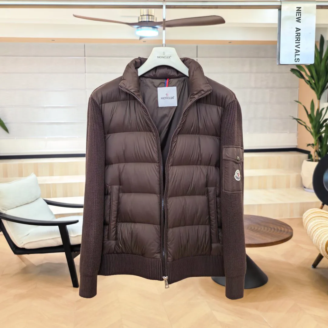 Women's Jackets And Down Jackets MONCLER 18130347