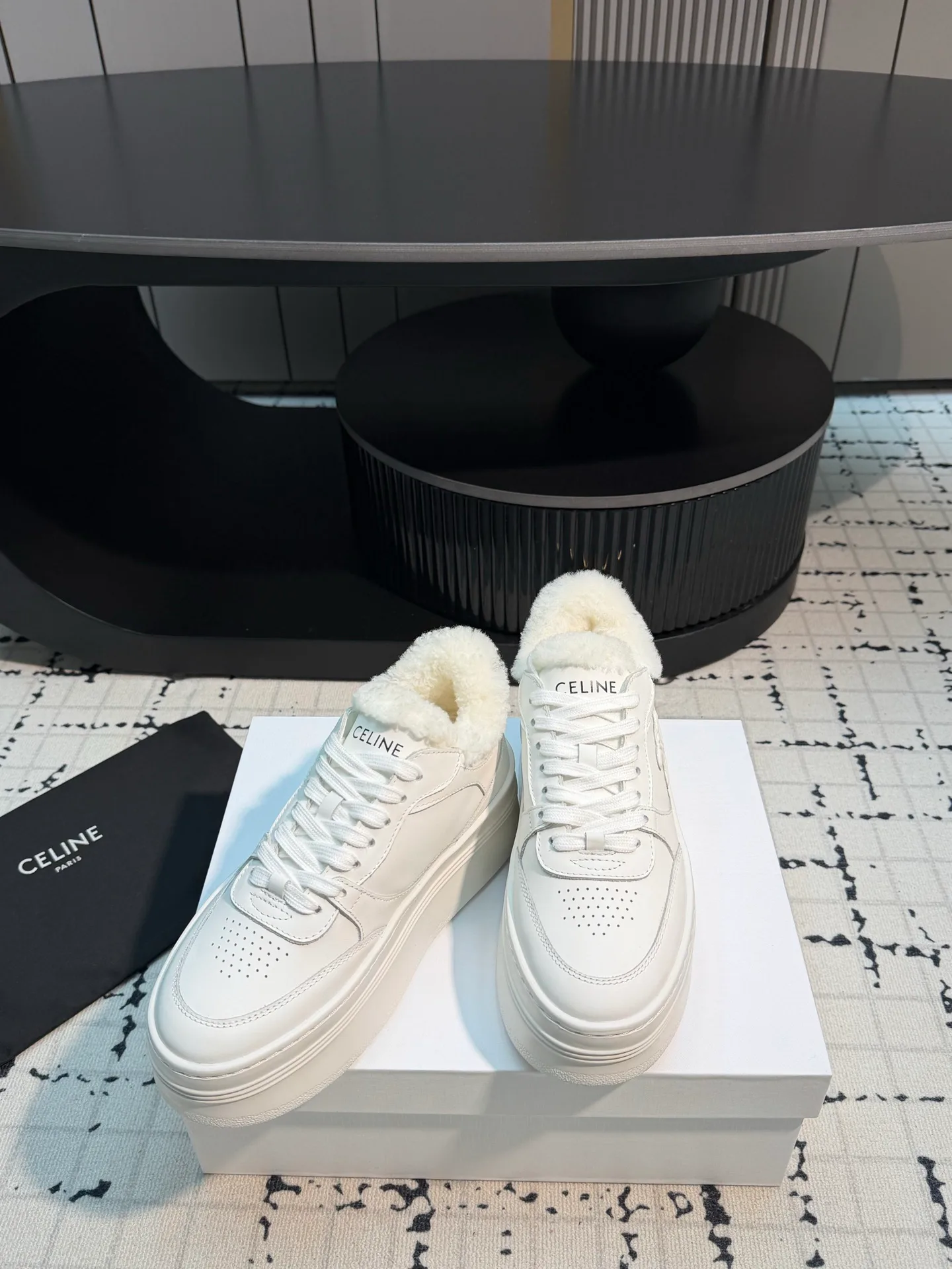 Women's Sneakers CELINE 18547326