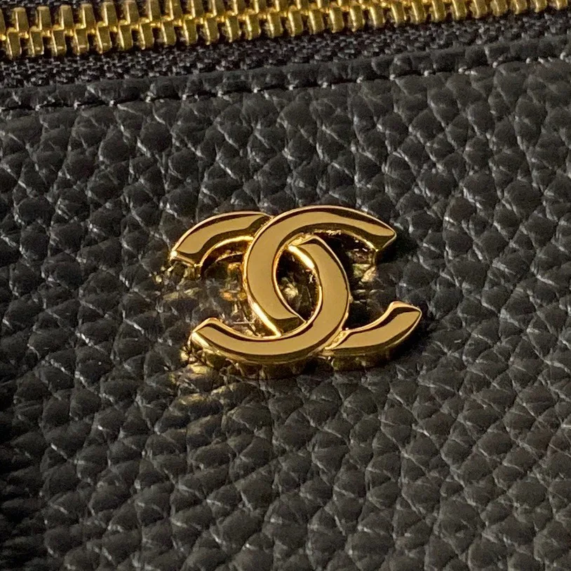 Women's Classic Handbags CHANEL 18207912