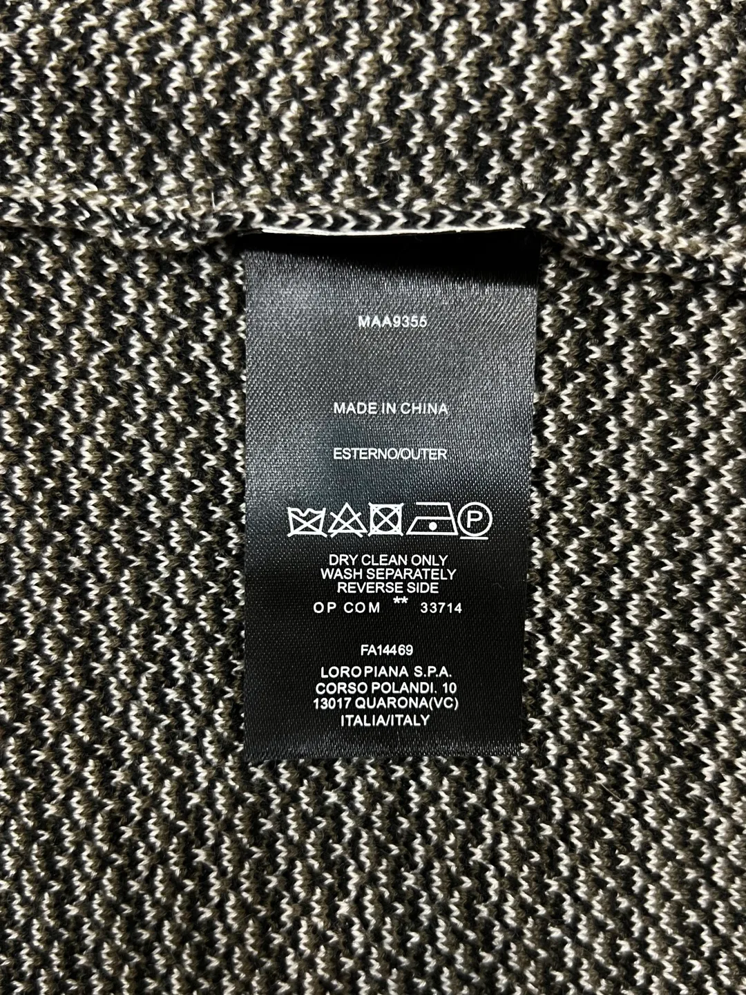 Men's Jumpers And Sweaters LORO PIANA 18260799