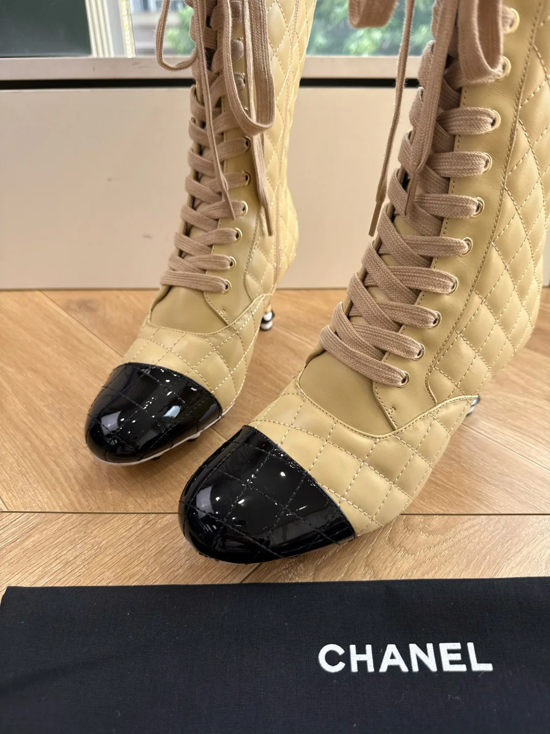 Women's Boots CHANEL 18069790