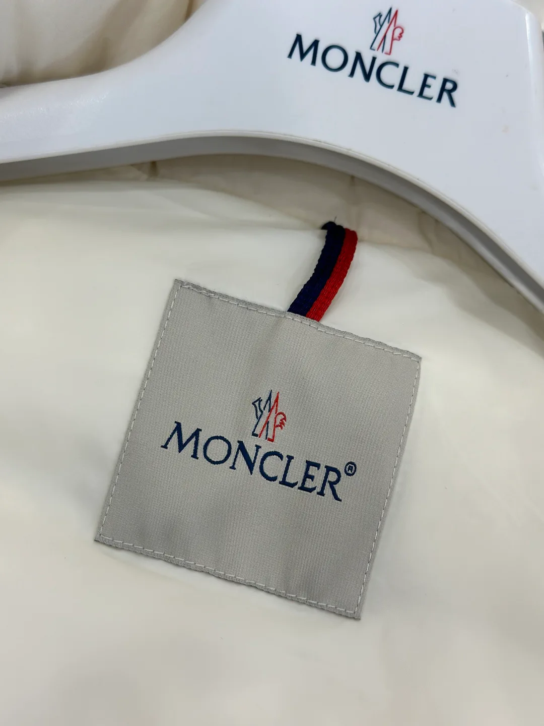 Men's Vests MONCLER 18260930