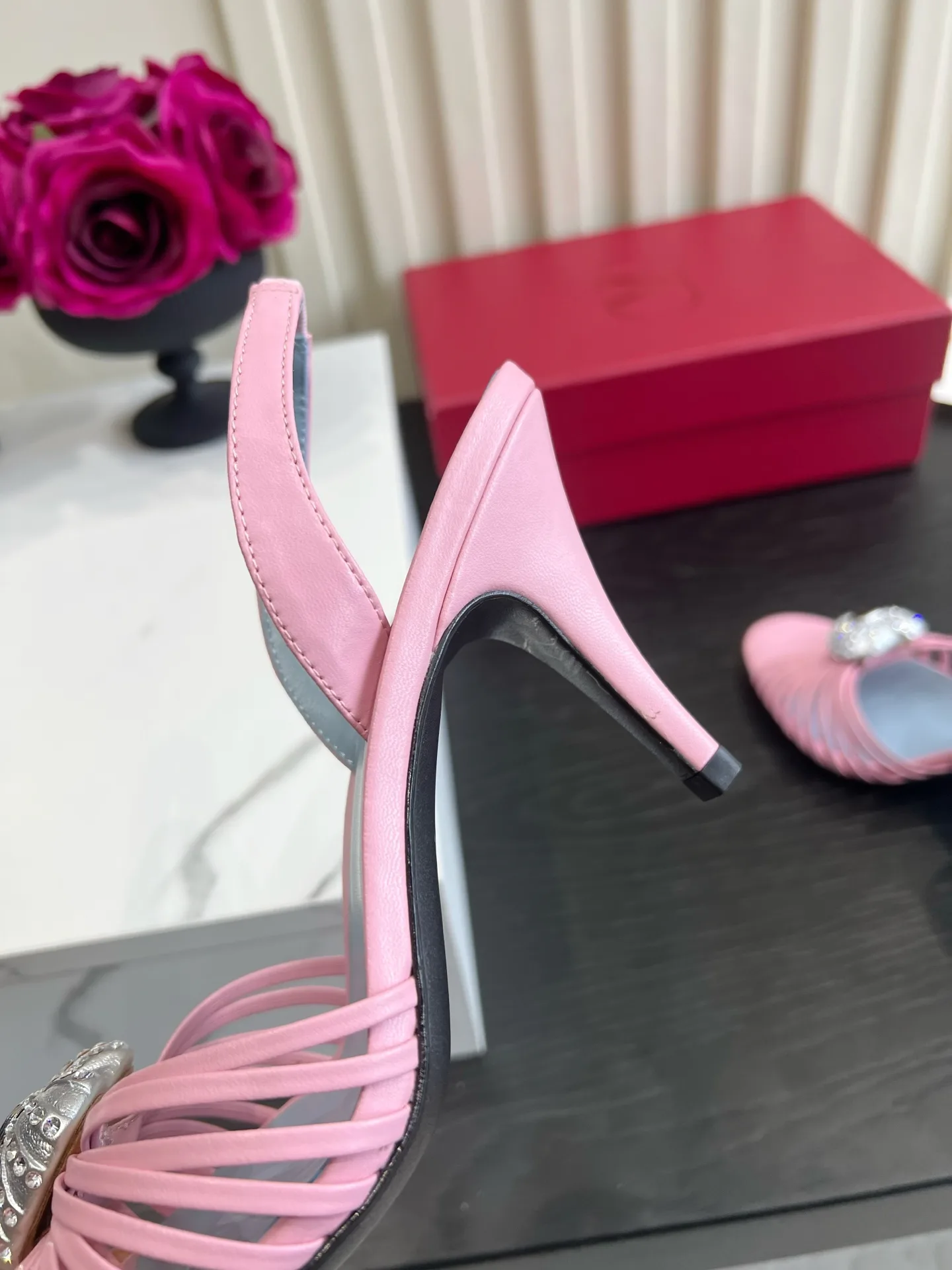 Women's Open-Toe Sandals VALENTINO 18322864