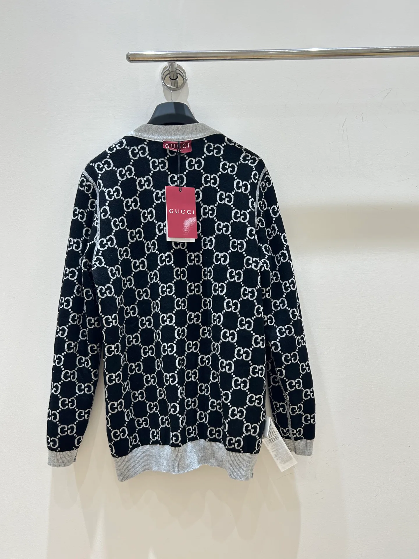 Women's Jumpers And Sweaters GUCCI 18096634